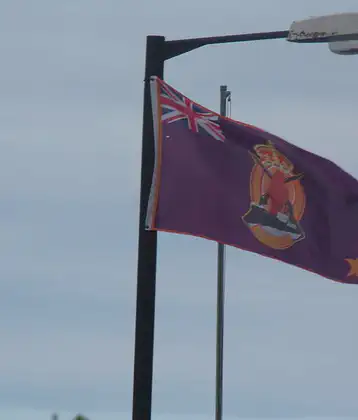 /images/tich/1914_UVF_gun_running_commemoration_flag_Glenarm.webp