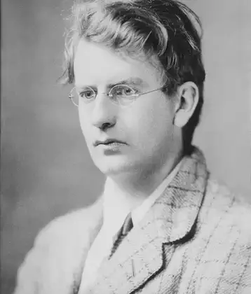 /images/tich/John_Logie_Baird_in_1917.webp